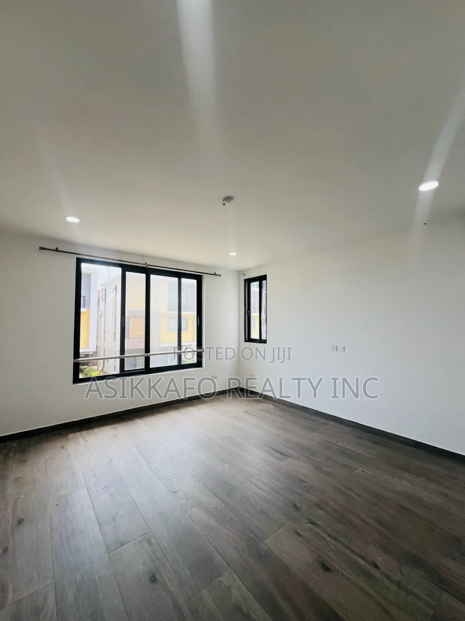 3bdrm Townhouse / Terrace in Goil Station Area, Tseaddo for rent