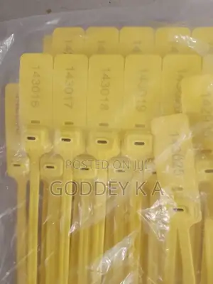 Flat Plastic Seals