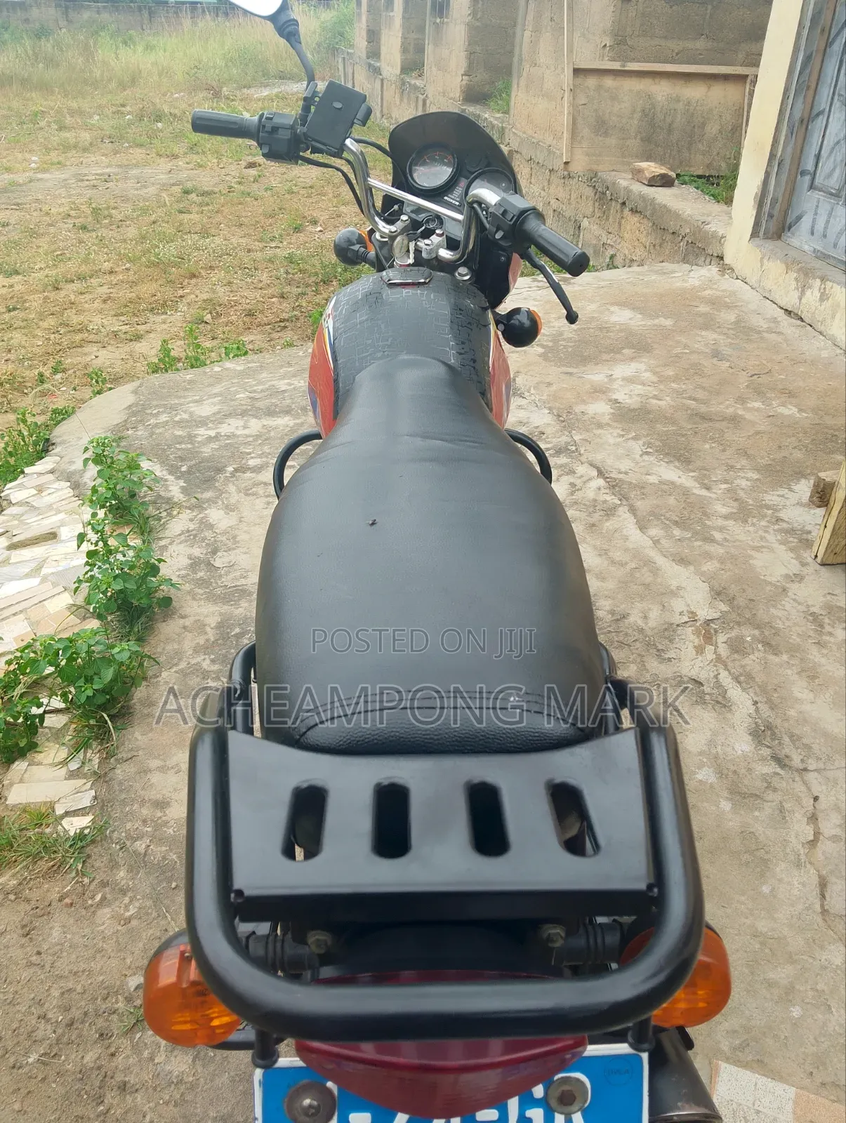 Bajaj Boxer 125 2024 Red