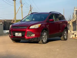 Ford Escape SE 4dr SUV (1.6L 4cyl Turbo 6A) 2014 Red