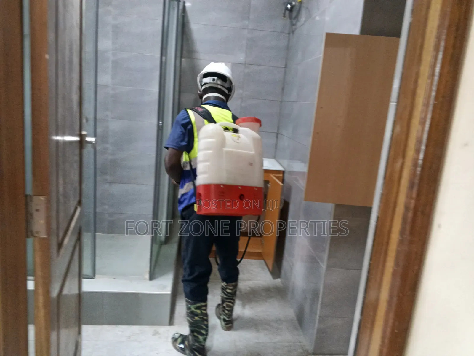 Legends Fumigation Wiry Cleantex