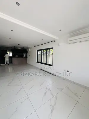4bdrm Duplex in Goil Station Area, Tseaddo for rent