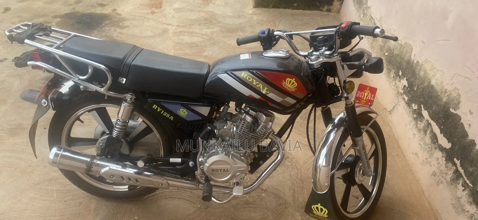 New Royal RY125 2026 Black