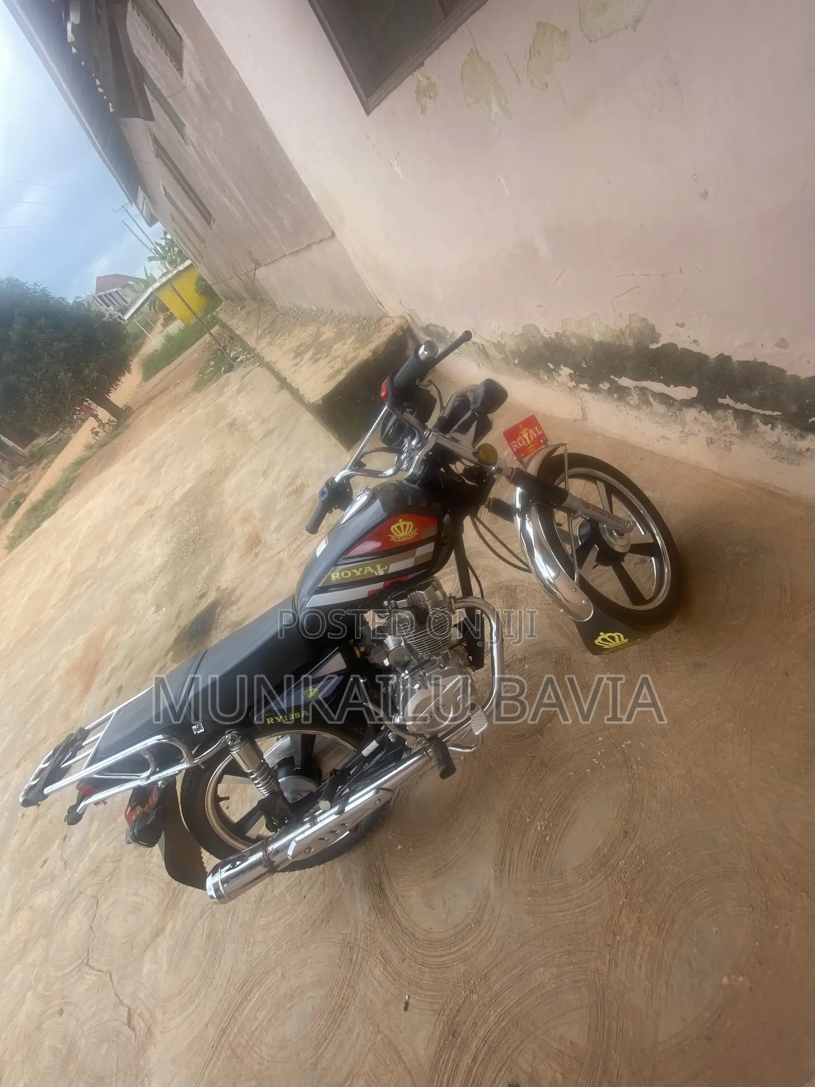 New Royal RY125 2026 Black