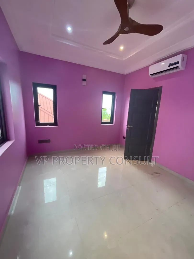 4bdrm House in School Park Area for rent