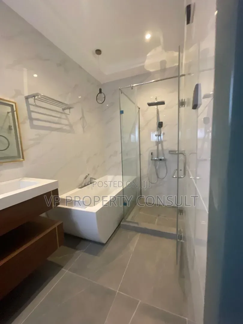 4bdrm House in School Park Area for rent