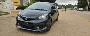 Toyota Vitz 2015 Black