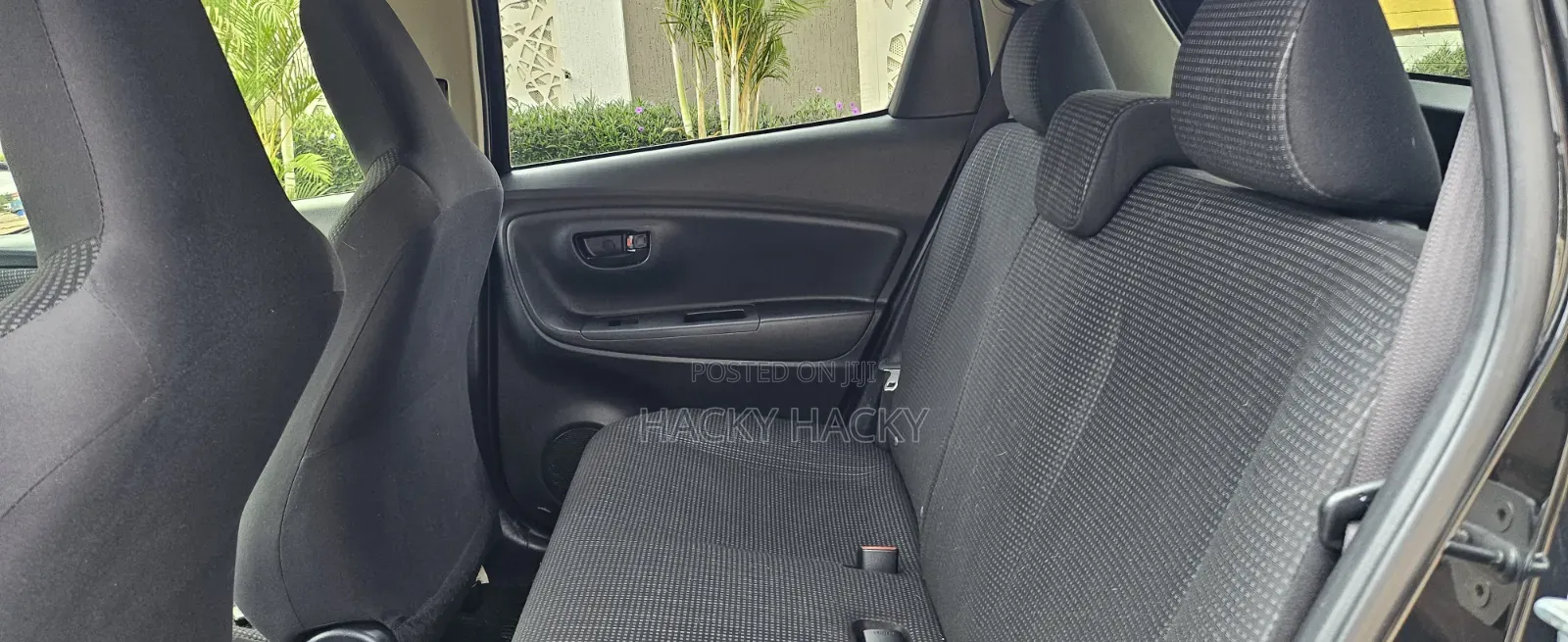 Toyota Vitz 2015 Black