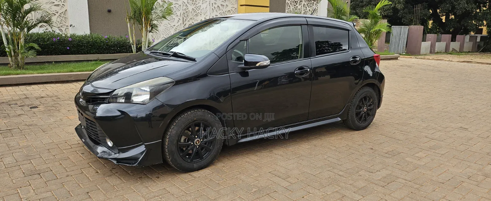 Toyota Vitz 2015 Black