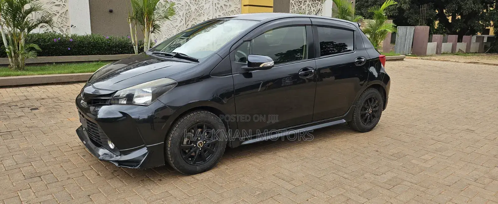 Toyota Vitz 2015 Black