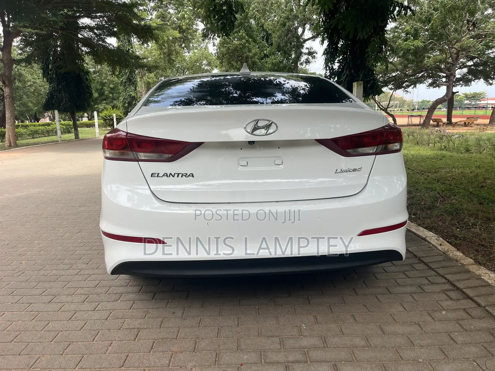 Hyundai Elantra 2017 White