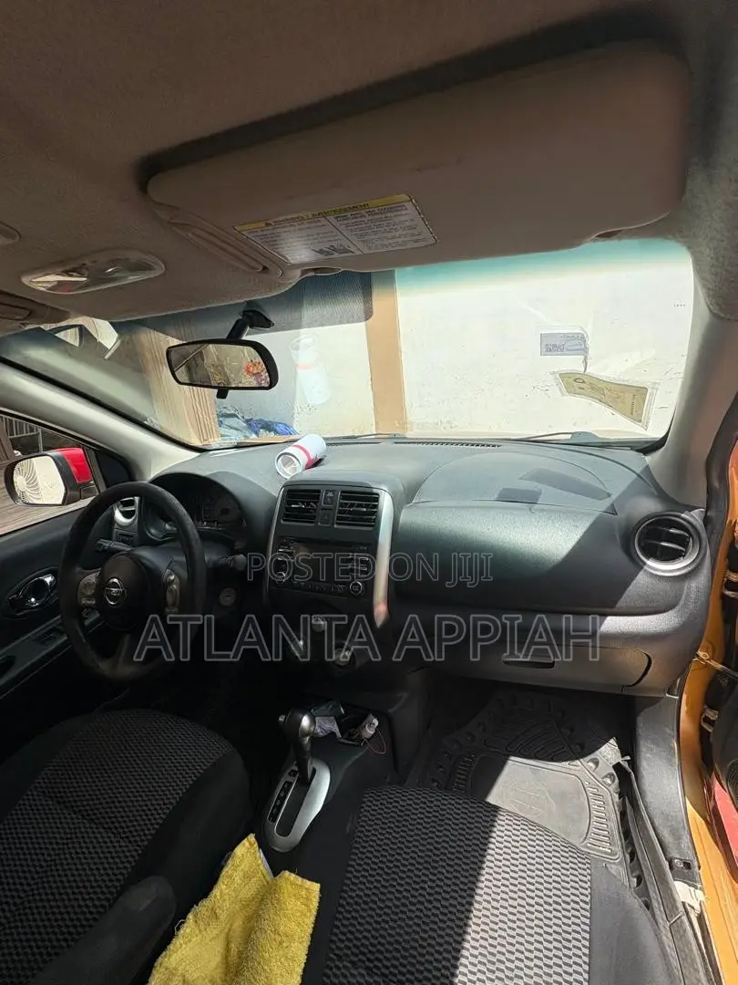 Nissan Micra 2015 Gold