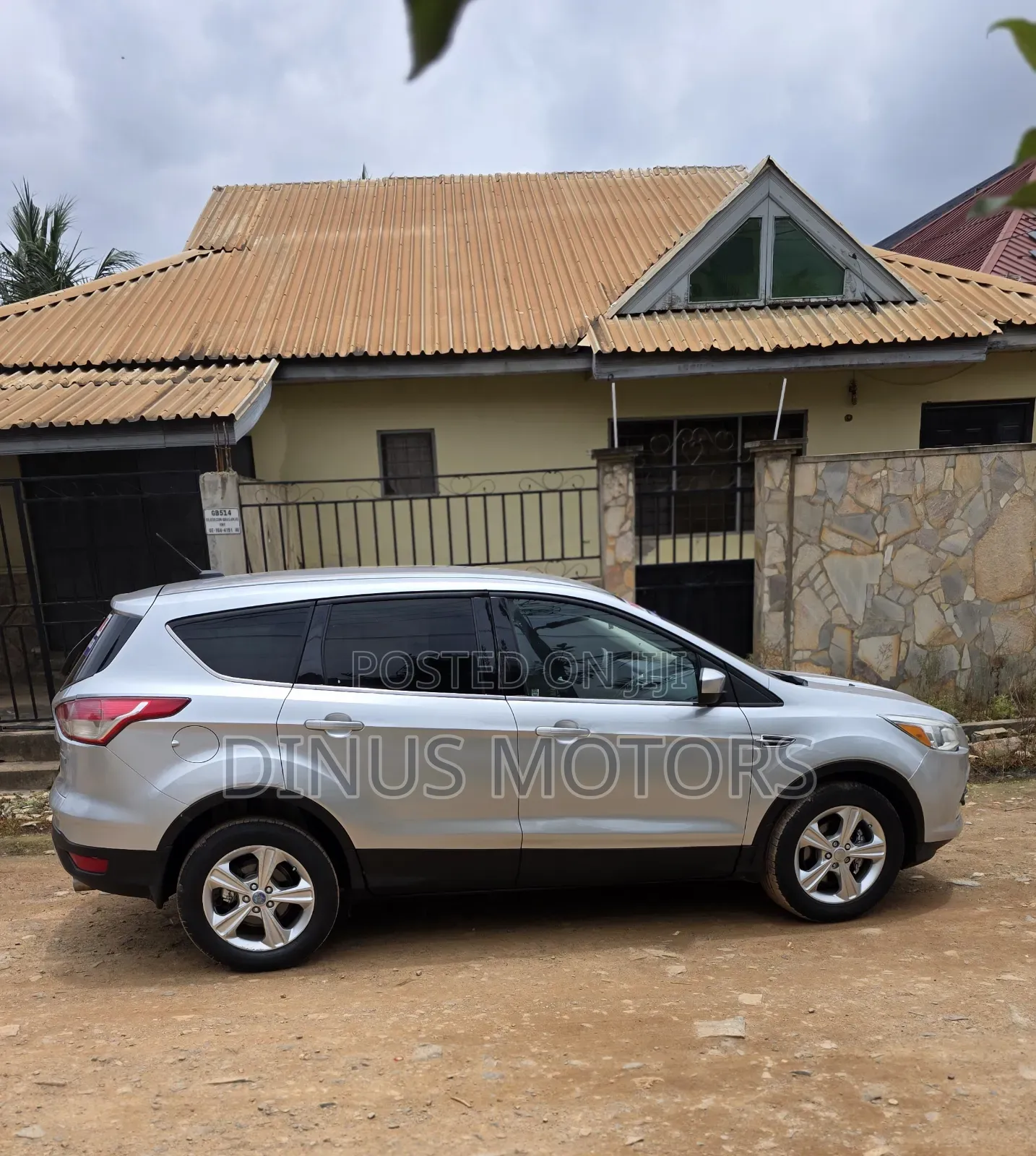 Ford Escape SE 4dr SUV AWD (1.6L 4cyl Turbo 6A) 2014 Silver