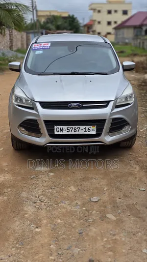 Ford Escape SE 4dr SUV AWD (1.6L 4cyl Turbo 6A) 2014 Silver