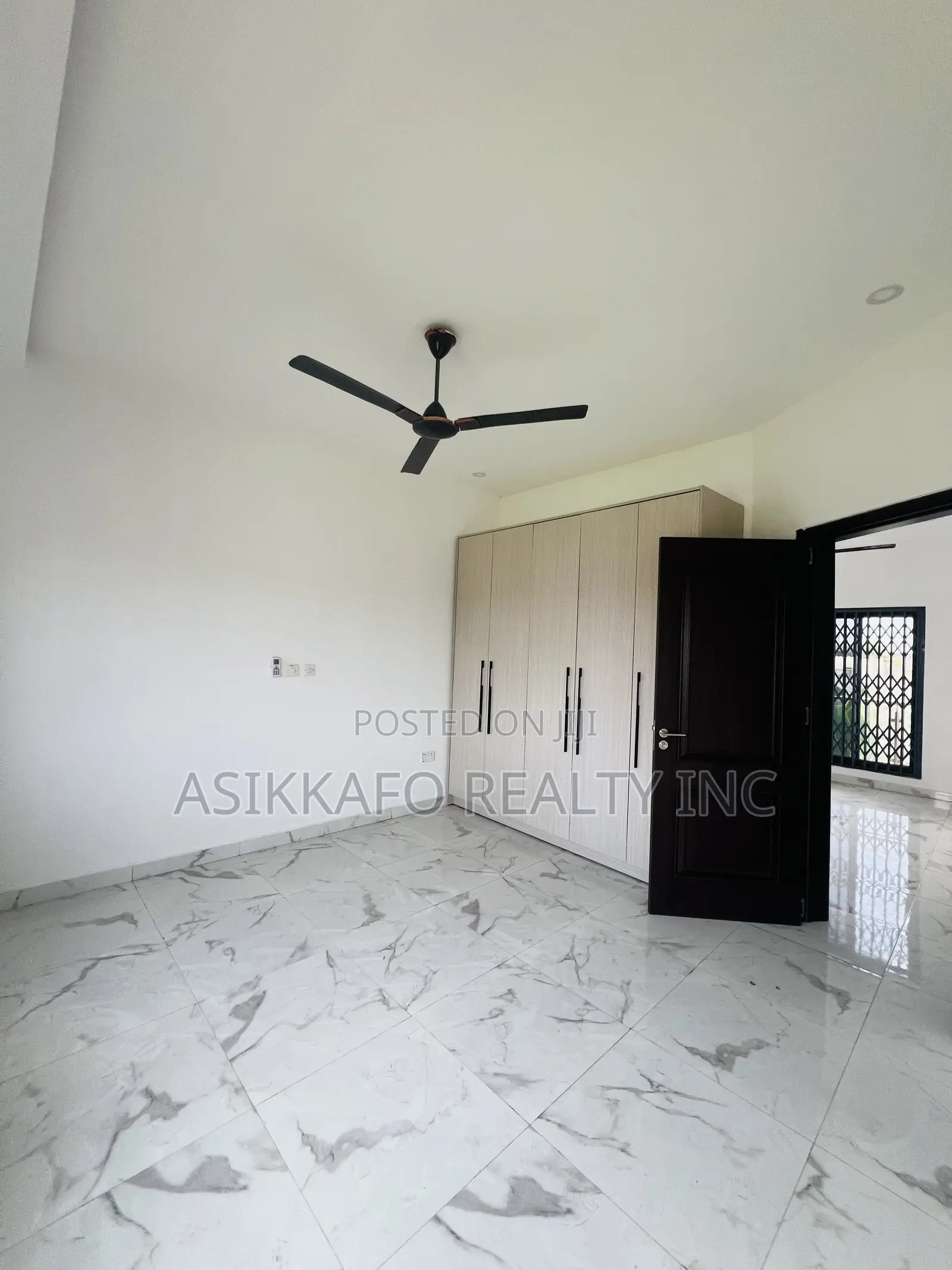 5bdrm Duplex in Burma Hills, Tseaddo for rent