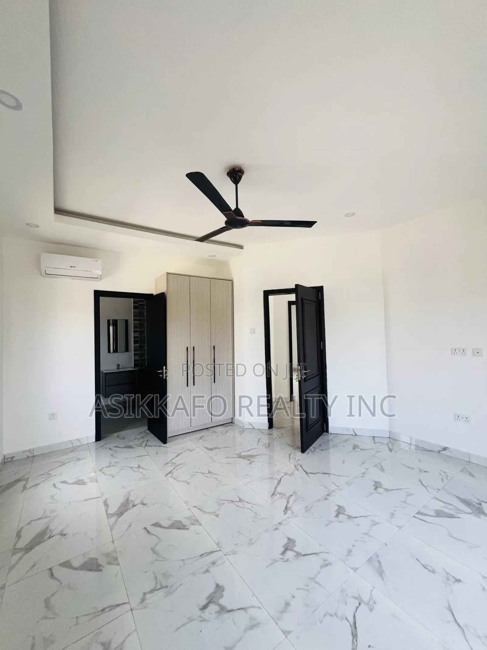 5bdrm Duplex in Burma Hills, Tseaddo for rent