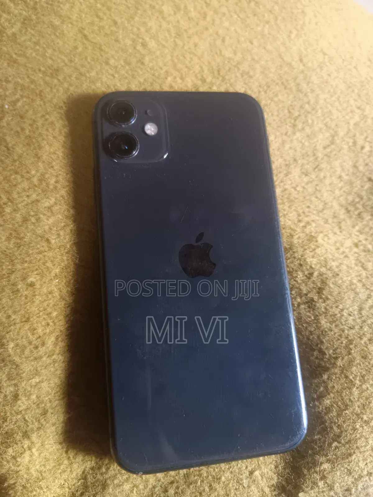 Apple iPhone 11 64 GB Black