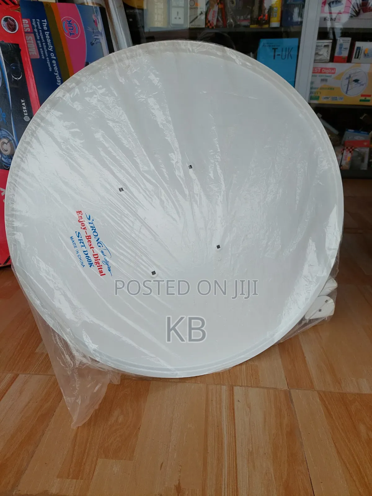 Strong HD White Satellite Dish