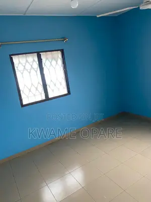 3bdrm House in Nyanyano for rent