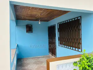 3bdrm House in Nyanyano for rent