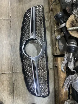 Mercedes Benz GLC 300 Diamond Front Grille/Diamond Front Shell