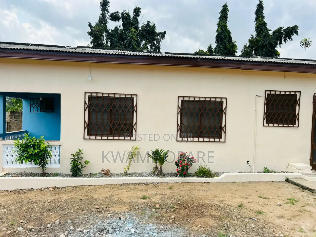 3bdrm House in Nyanyano for rent