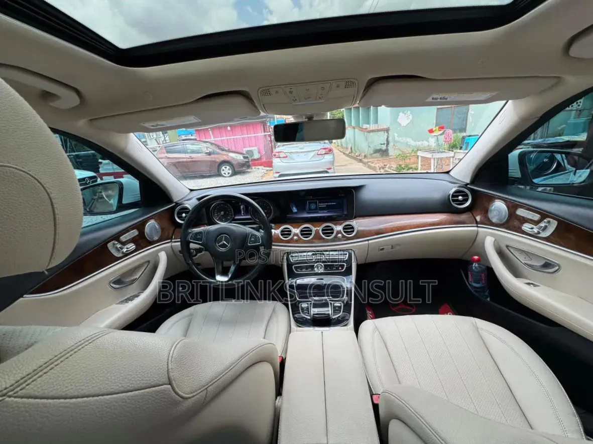 Mercedes-Benz E300 2017 White
