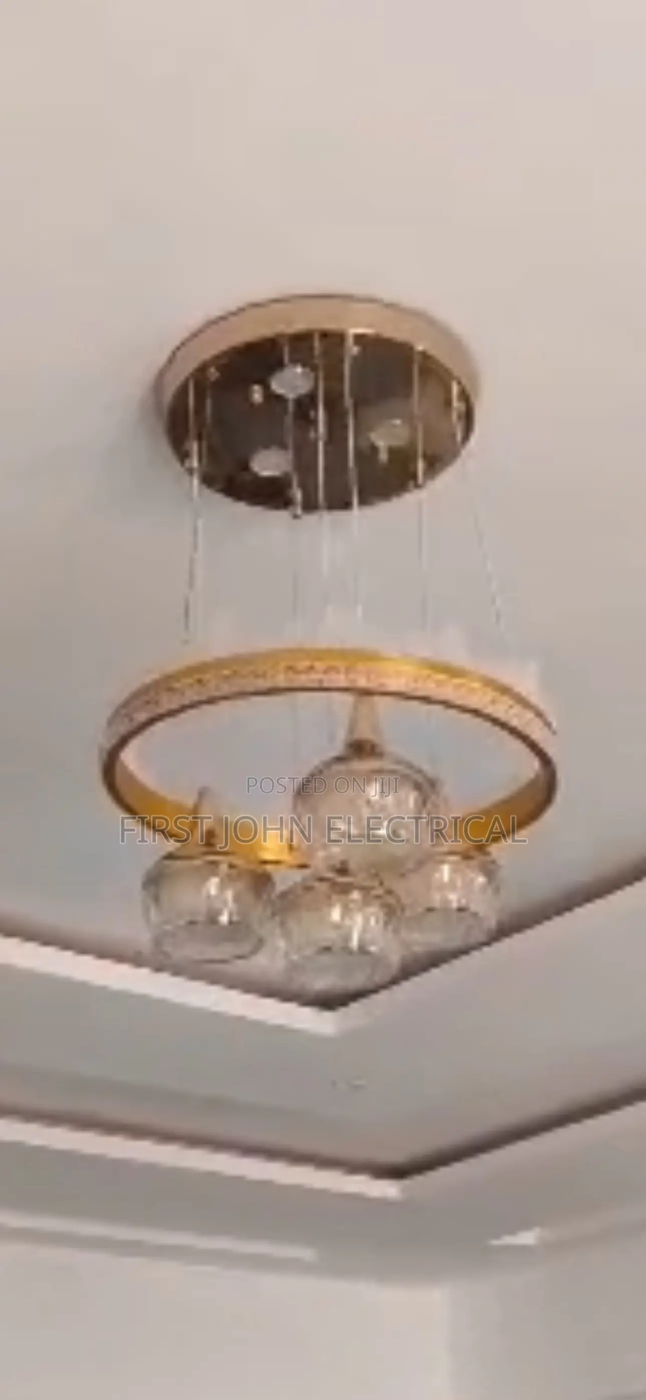 Chandelier Big