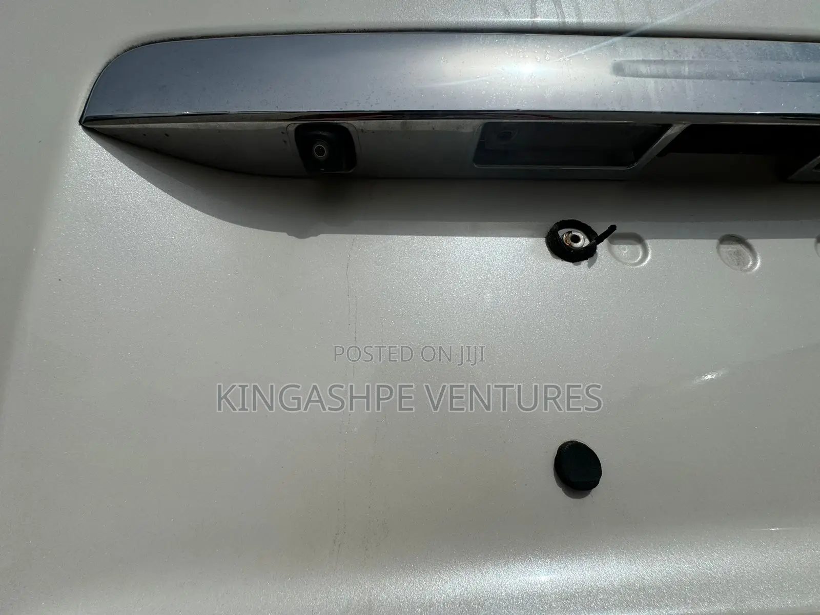 Toyota HiAce 2013 White