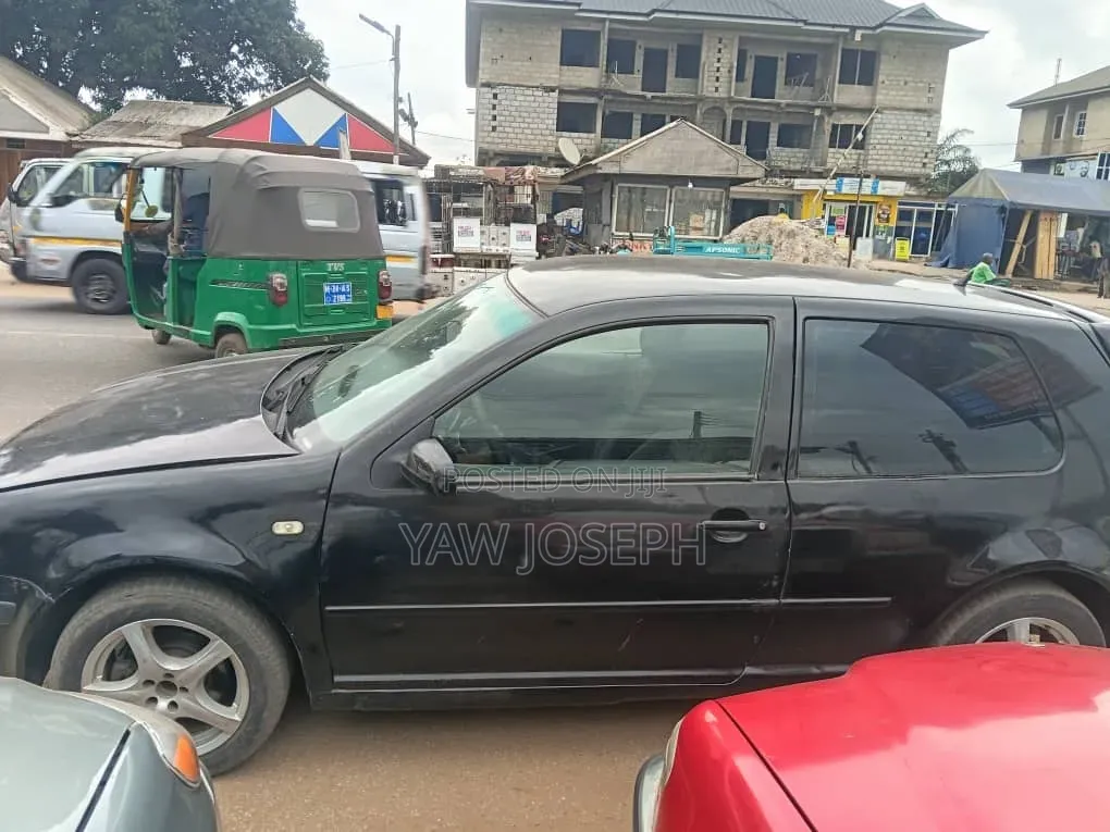 Volkswagen Golf 2004 Black