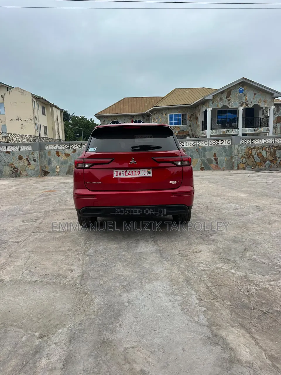 Mitsubishi Outlander ES 2022 Red