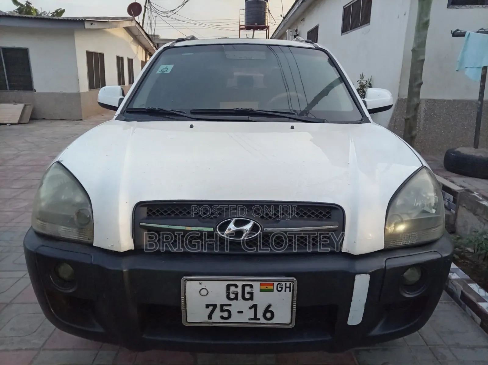 Hyundai Tucson 2008 White