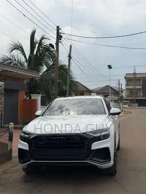 Audi Q8 3.0T Premium AWD quattro 2019 White