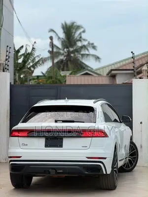 Audi Q8 3.0T Premium AWD quattro 2019 White