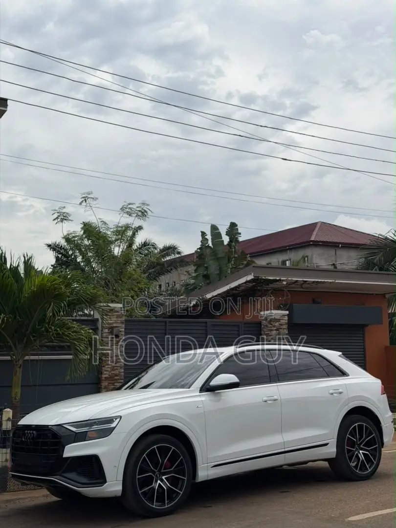 Audi Q8 3.0T Premium AWD quattro 2019 White