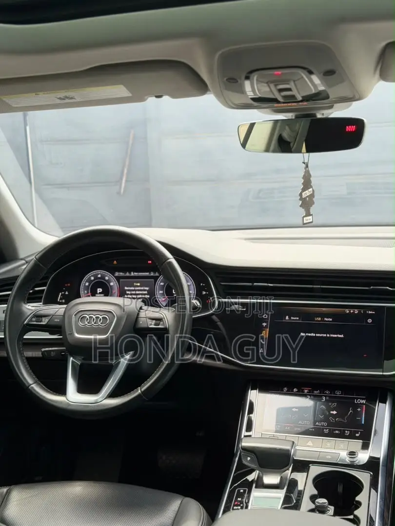 Audi Q8 3.0T Premium AWD quattro 2019 White