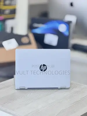 New Laptop HP OmniBook 5 Flip 16GB Intel Core 7 SSD 512GB