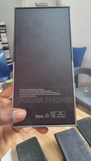 New Samsung Galaxy S22+ 5G 128 GB Black