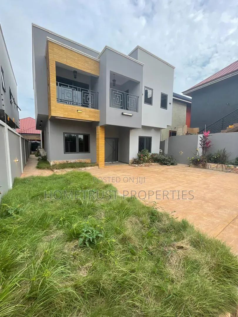 4bdrm Duplex in Agboba, School Park Area for rent