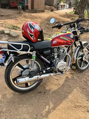 Royal RY125 2026 Red