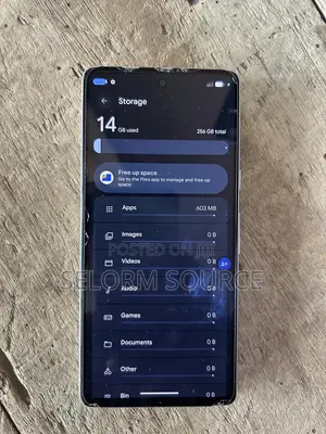 Google Pixel 7a 128 GB White