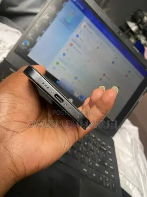 Apple iPhone 15 128 GB Black