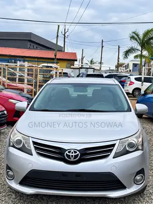 Toyota Avensis 2016 Silver
