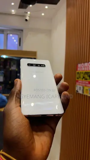 Samsung Galaxy S10 Plus 128 GB White
