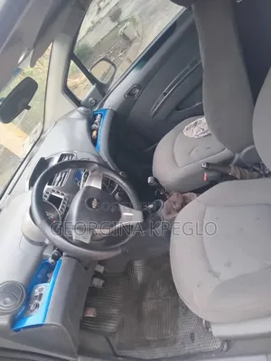 Chevrolet Spark 2012 Silver
