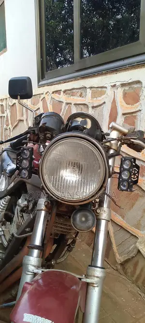 Yamaha 1998