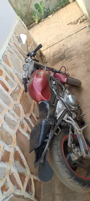 Yamaha 1998