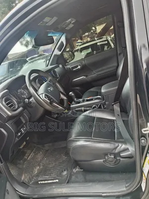 Toyota Tacoma TRD Off Road 2019 Black
