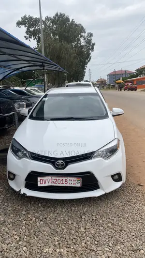Toyota Corolla 2016 White