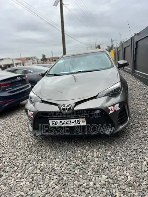 Toyota Corolla 2016 Gray